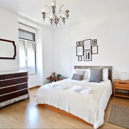 Akicity Moniz Belic Apartment